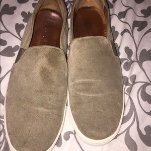Vince slip on
